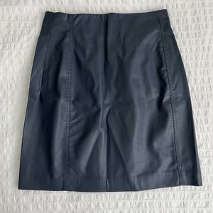 H&M Faux Leather Skirt | Size 4